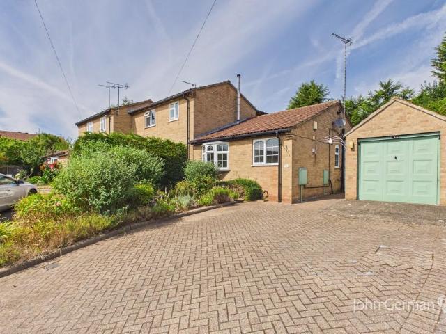 Bungalow for sale in Brizlincote, Beamhurst