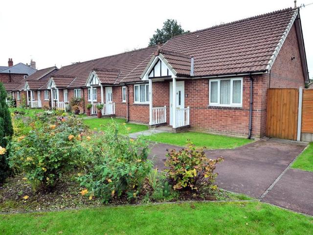 Bungalow for sale in Hazel Grove, Greater Manchester