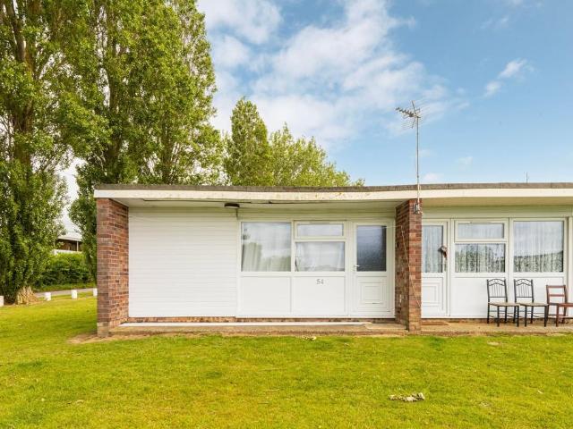 Bungalow for sale in Stokesby, Norfolk