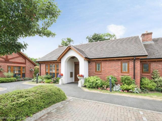 Bungalow for sale in Balsall, West Midlands