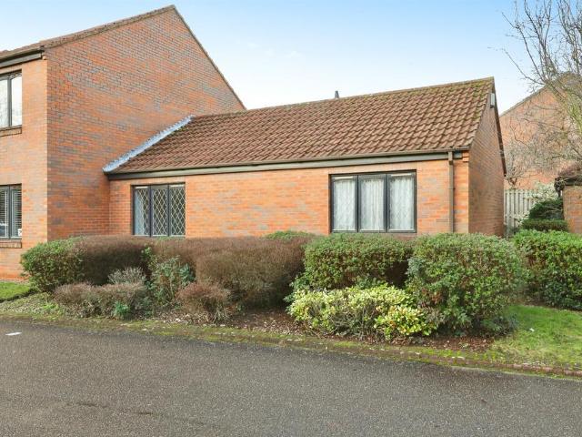 Bungalow for sale in Bawtry, South Yorkshire