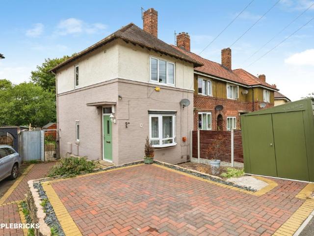 Bungalow for sale in Sheffield Lane Top, Firth Park