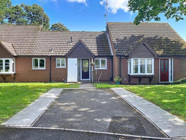 Bungalow for sale in Whitemoor, Warwick