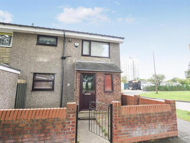 House for sale in Bransholme, Hull
