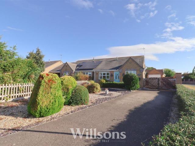 Bungalow for sale in Belleau, Lincolnshire