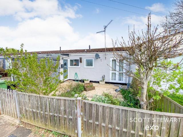 Bungalow for sale in Coates, Four Gotes