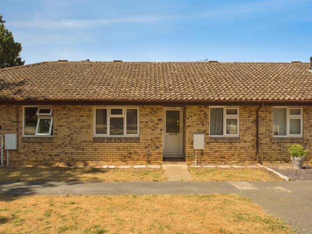 Bungalow for sale in Arrington, Cambridgeshire