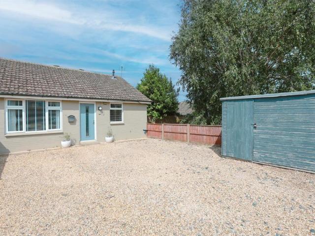 Bungalow for sale in Eastbridge, Suffolk
