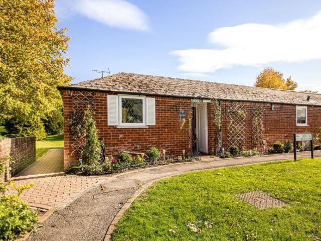 Bungalow for sale in Dromore, Oxfordshire