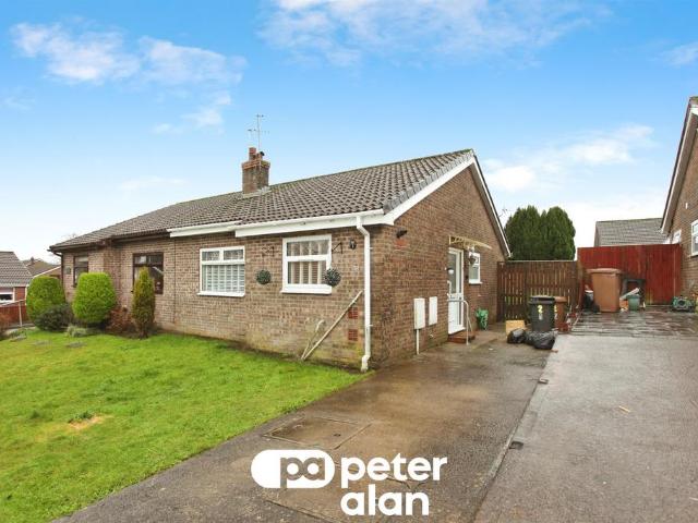 Bungalow for sale in Blackwood, Wales