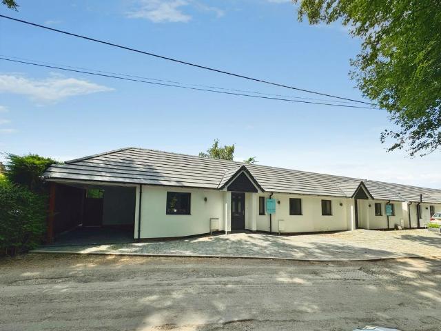 Bungalow for sale in Lilleshall, Telford