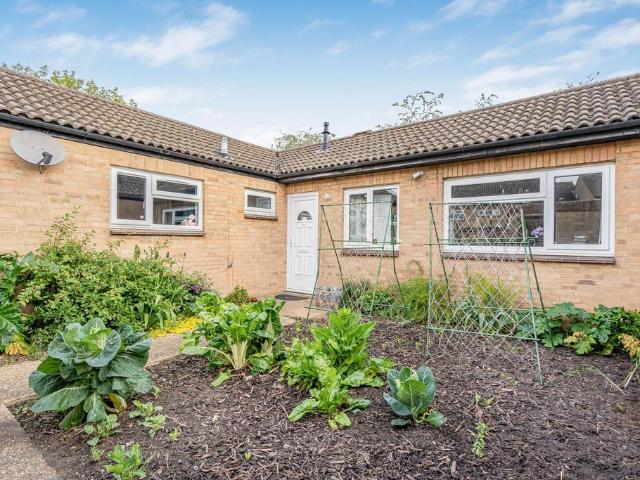 Bungalow for sale in Barway, Cambridgeshire