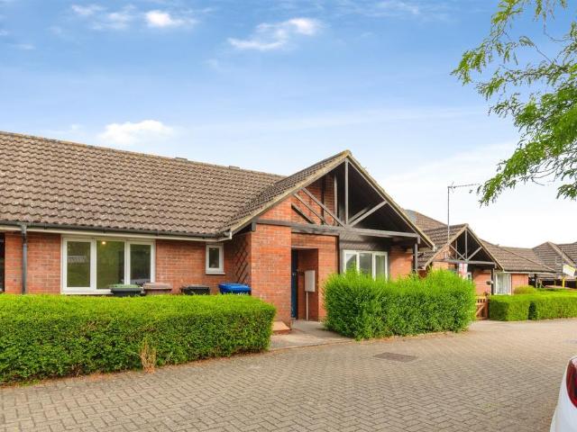 Bungalow for sale in Chedburgh, Suffolk