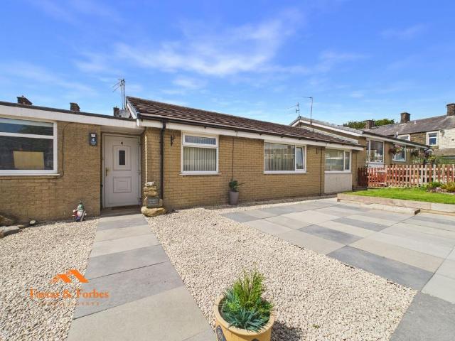 Bungalow for sale in Nelson, Higherford