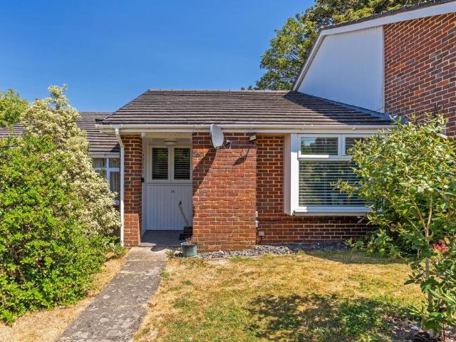 Bungalow for sale in Kings Worthy, Hampshire