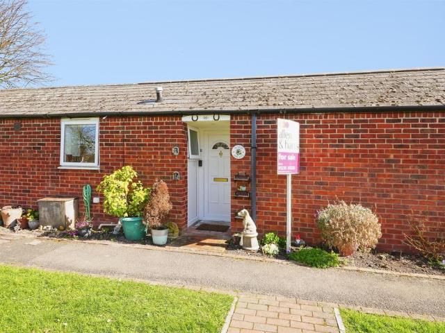 Bungalow for sale in Dromore, Oxfordshire