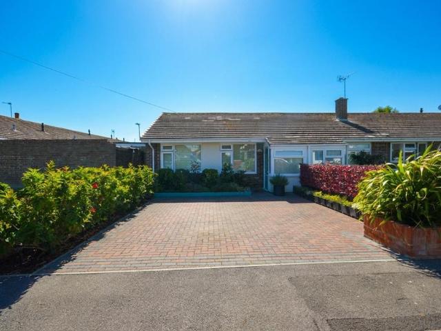 Bungalow for sale in Folkestone, Kent
