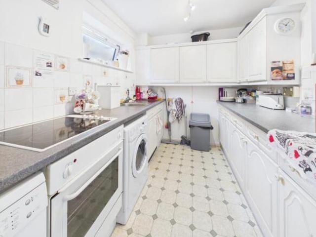 Bungalow for sale in Oakwood, West Yorkshire