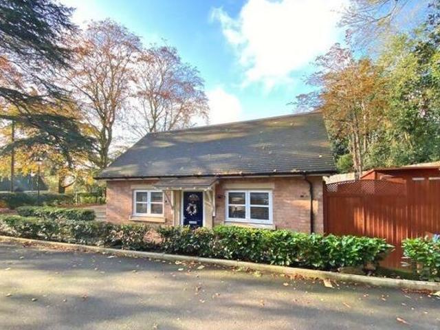 House for sale in Cheylesmore, West Midlands