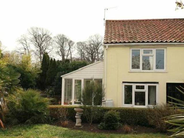 House for sale in East Bank, Norfolk