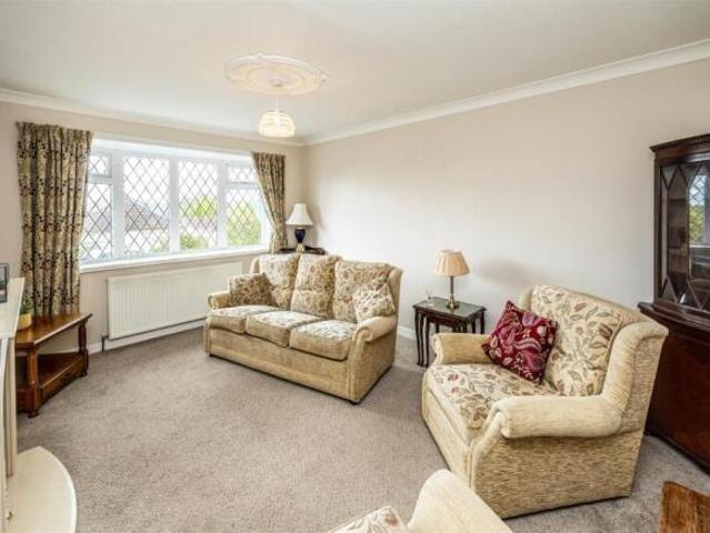 Bungalow for sale