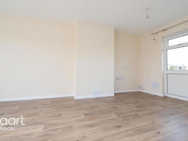 House for rent in Royal Wootton Bassett, Wiltshire