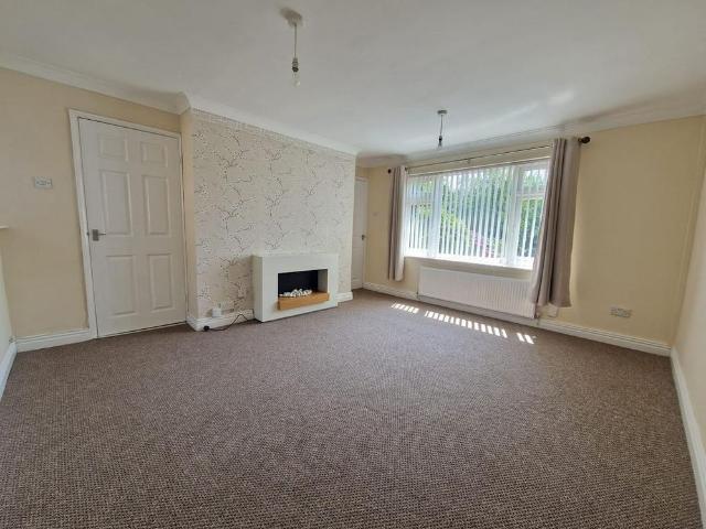 House for rent in Chadsmoor, Staffordshire