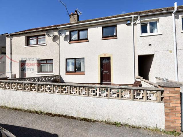 Cottage for sale in Elgin, Scotland