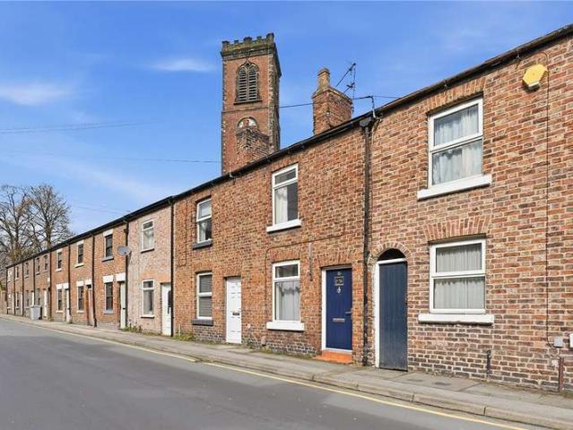 Cottage for sale in Bollinbrook, Macclesfield