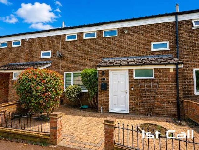 Cottage for sale in North Shoebury, Alton Barnes
