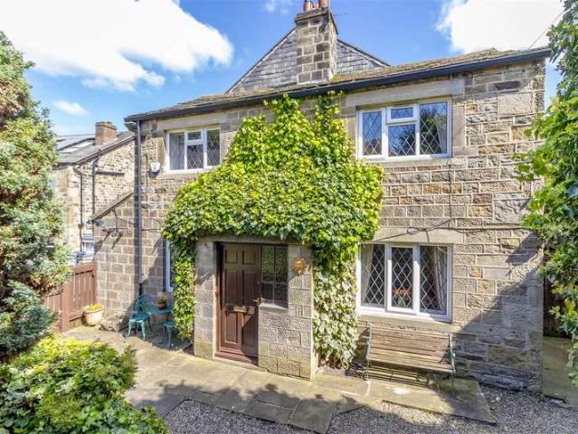 Cottage for sale in Bramhope, West Yorkshire