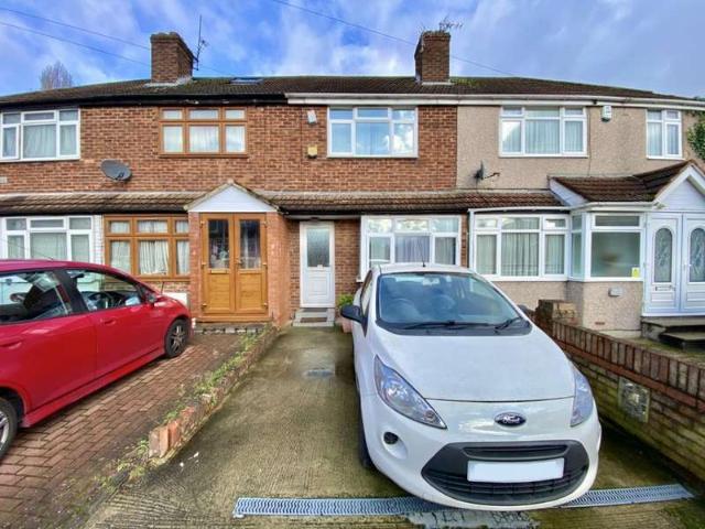 Cottage for sale in Hayes, Greater London