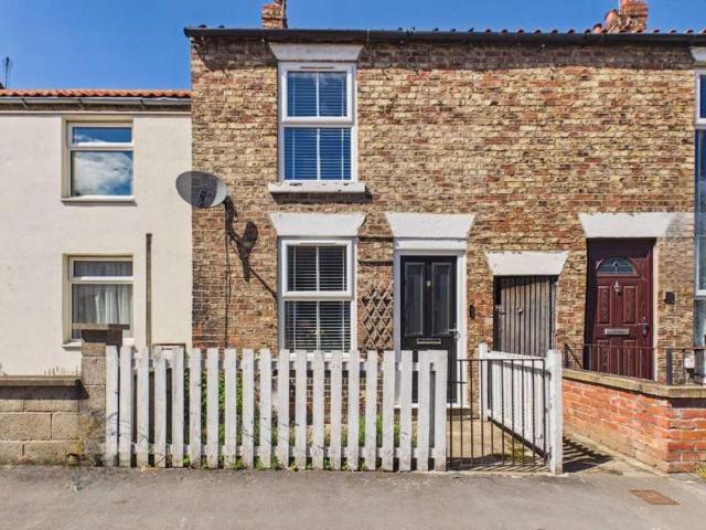 Cottage for sale in Norton-on-derwent, North Yorkshire