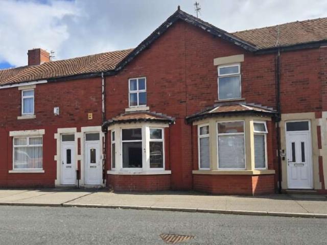 Cottage for sale in Broadwater, Wyre