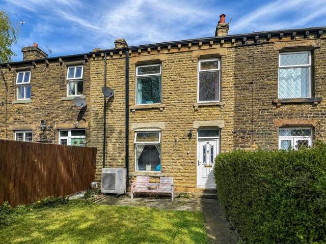 Cottage for sale in Batley, West Yorkshire