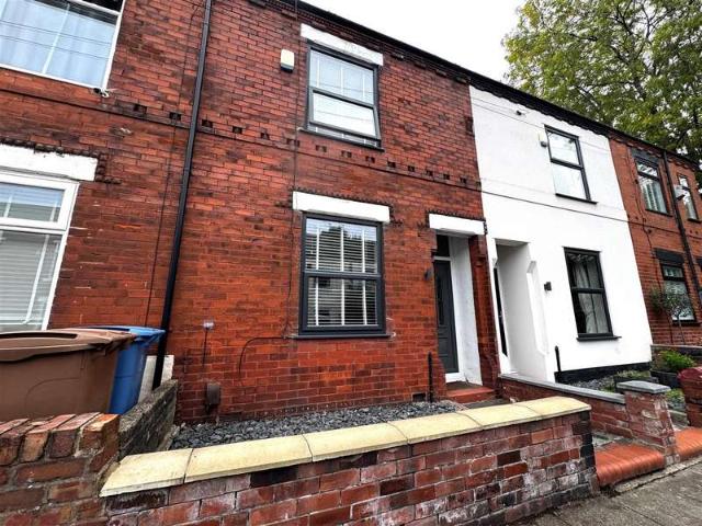 Cottage for sale in Salford, Greater Manchester