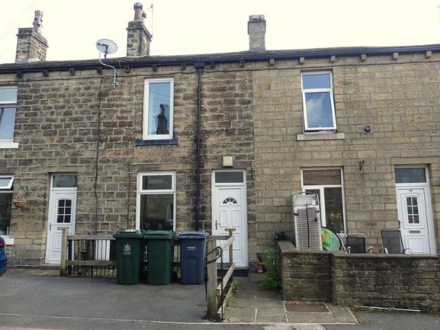 Terraced House for rent in Silsden