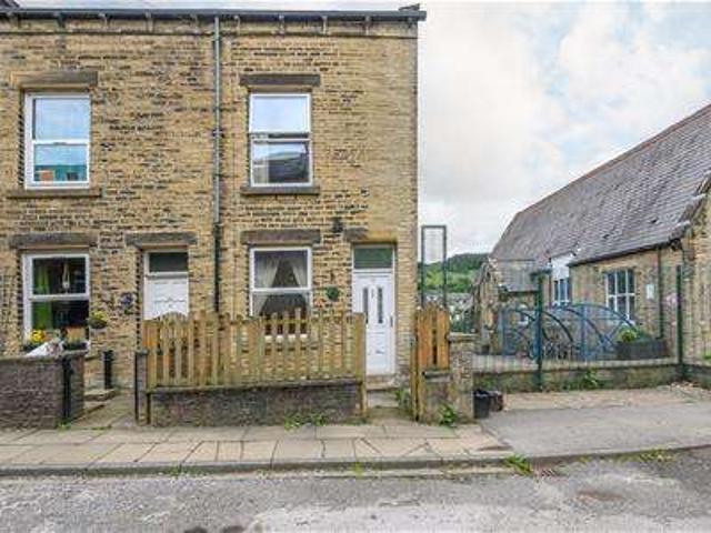 Terraced House for sale in Hebden Bridge, Mytholmroyd