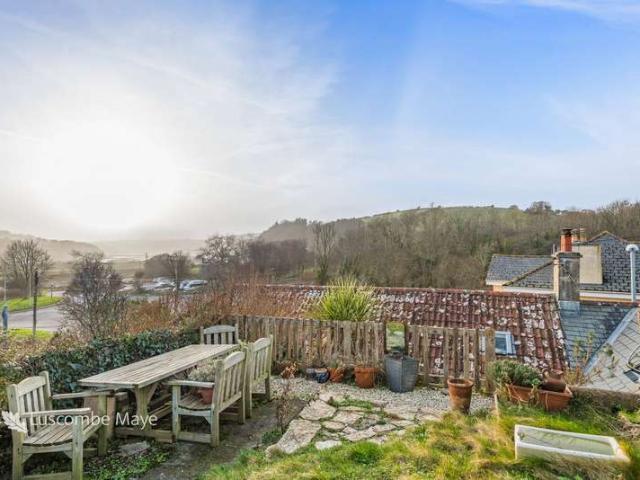 Cottage for sale in Strode, Devon