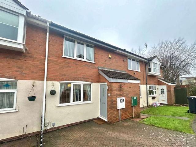 Cottage for sale in Woodsetton, Coseley