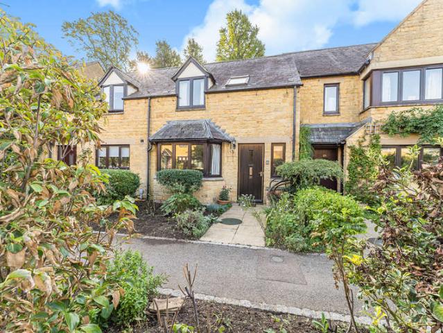 Cottage for sale in Bampton, West Oxfordshire