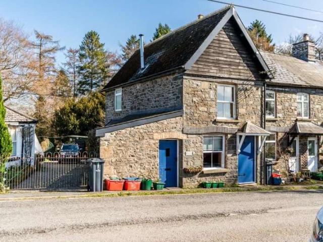 Cottage for sale in Llanyre, Newbridge-on-wye