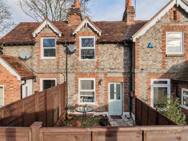 Cottage for sale in Wargrave