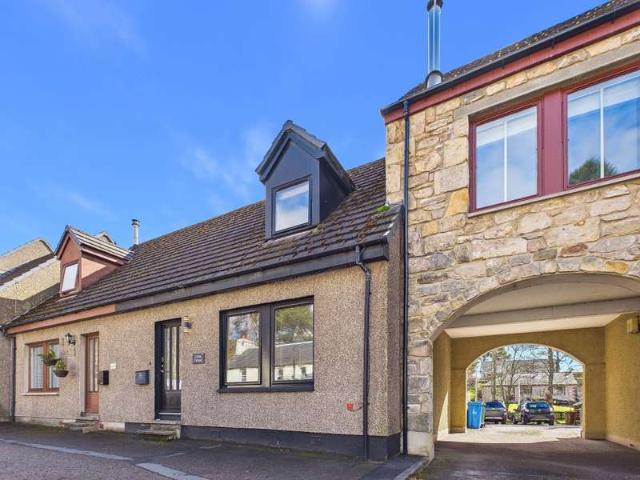 Cottage for sale in Kingussie, Scotland
