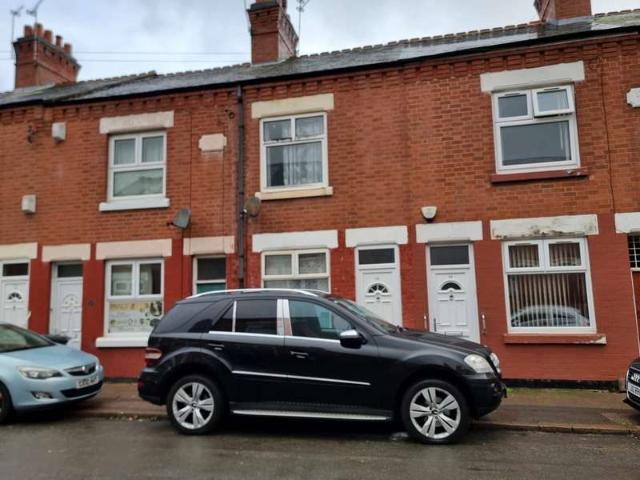 Cottage for sale in Belgrave, Old Wharf