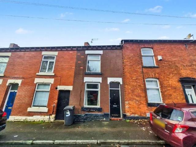 Cottage for sale in Hurst, Greenheys