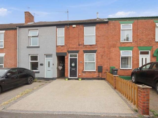 Cottage for sale in Loundsley Green, East Midlands