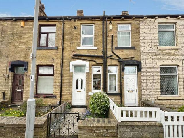 Cottage for sale in Eccleshill, West Yorkshire