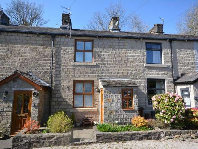 Cottage for sale in Nuttall, Bury