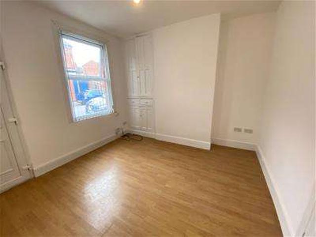 Cottage for sale in Ball Hill, Coventry